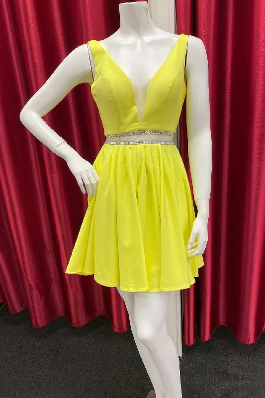 Yellow V-Neck Backless Belted A-Line Short Party Dress Shift Classic Vintage