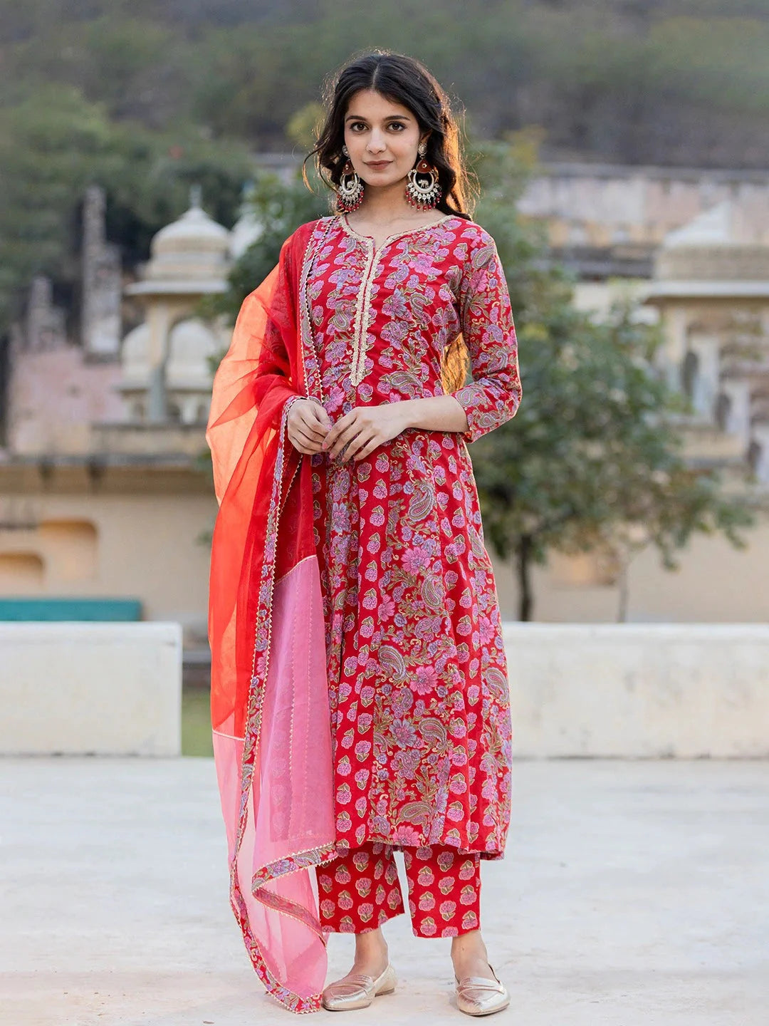 Yufta Red Floral Print Regular Sleeves Anarkali Kurta Trouser And Dupatta Set Trousers Print Floral
