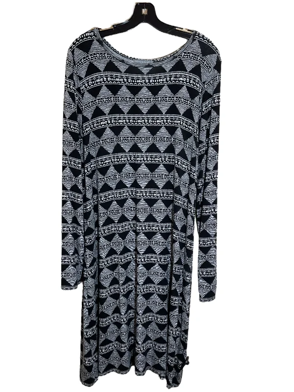Dress Work By Loveappella In Black & White, Size: 1x