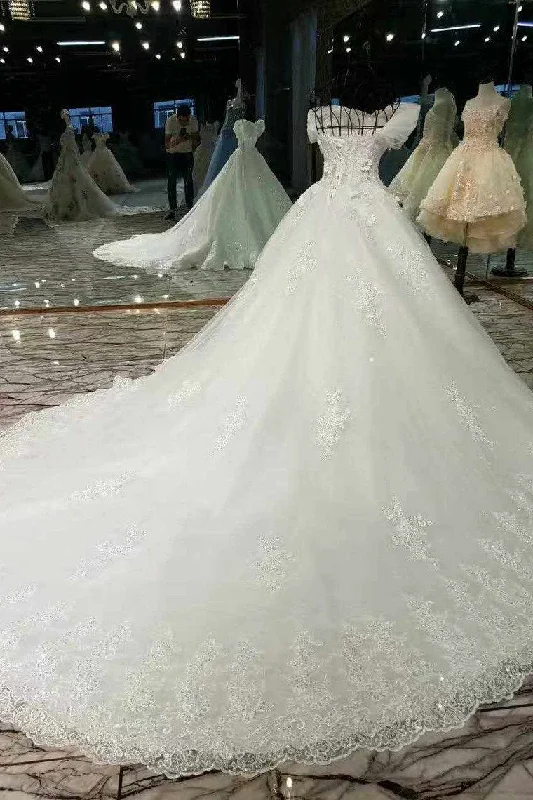 New Arrival Off The Shoulder Wedding Dresses With Lace Up Back And Sequins Beadings Tunics Fashionable trendy
