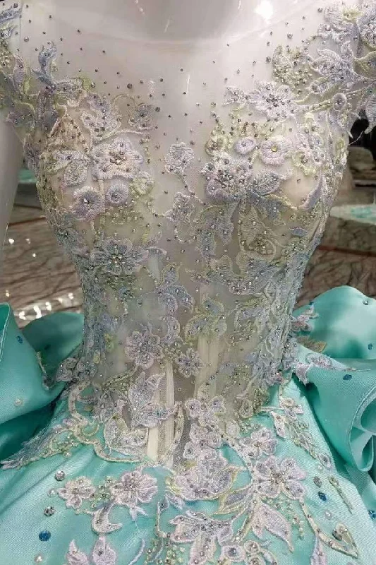 New Arrival Scoop Neck Queen Style Satin Wedding Dresses Lace Up With Appliques Tunics Gym athletic